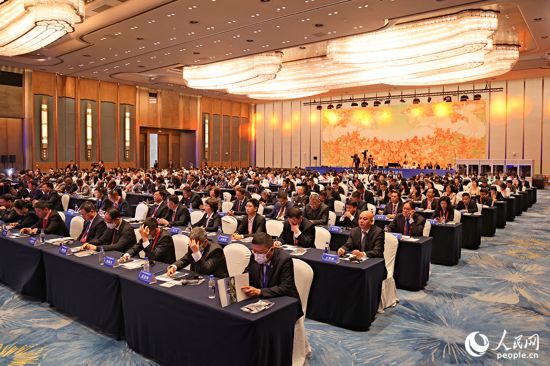 與會嘉賓濟濟一堂。人民網記者 陳博攝