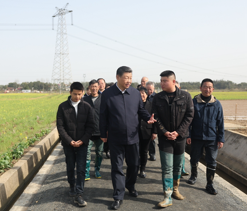 2024年3月19日，習近平總書記在湖南常德港中坪村考察。