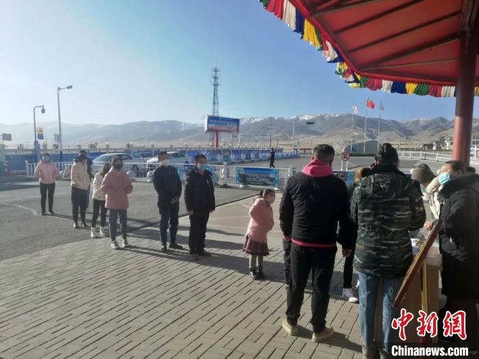 青海首個恢復開放景區迎來游客