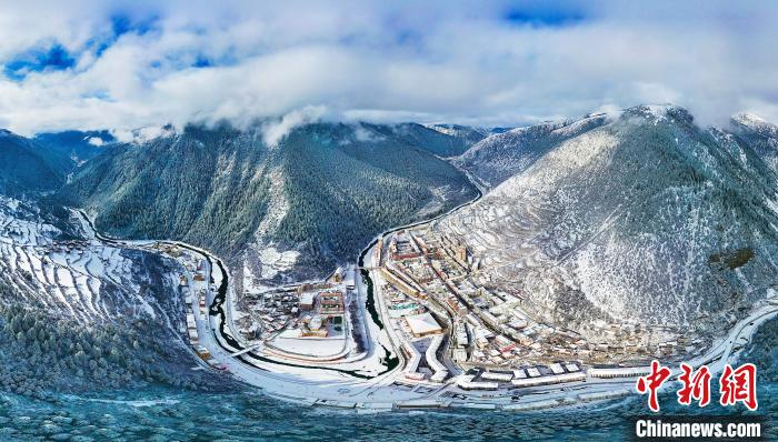 壤塘的雪后美景。 壤塘縣融媒體中心供圖