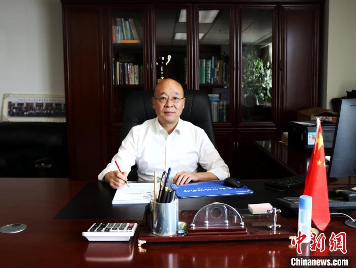 （兩會聲音）全國政協委員王昆：建議氫能源列車落地青藏高原，打造低碳“天路”