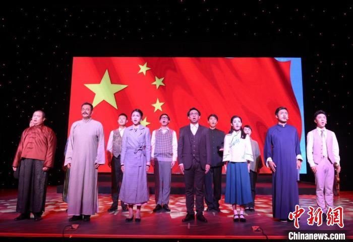 舞臺(tái)劇《田漢眼中的中國》。　長沙縣委宣傳部供圖